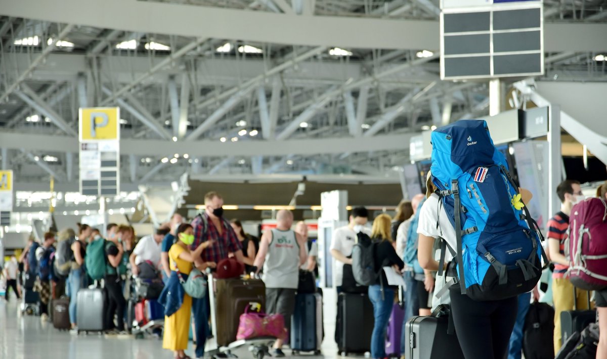 Lennufirmad hoiatavad, et novembris võivad Euroopa lennujaamu tabada pikad järjekorrad ja viivitused.