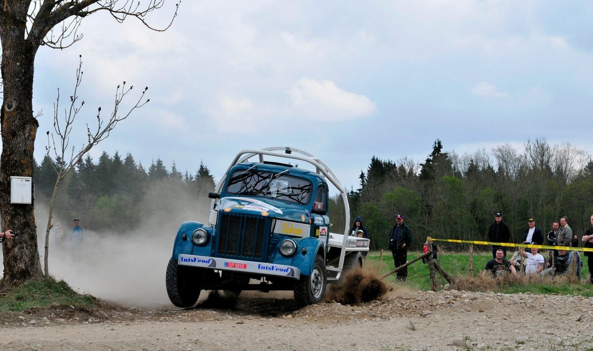 auto 24 rally Estonial kihutavad ka veoautod