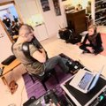VIDEO: Kimmo Pohjonen pühendab LP-le ühe laulu!