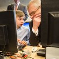 FOTOD: Peaminister Rõivas ja prints Andrew külastasid Raspberry Pi arvutitunde Pelgulinna gümnaasiumis