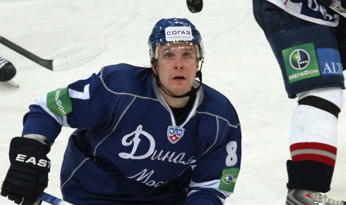 Dynamo Moscow's center Leonid Komarov during a 45th round match of the Continental Hockey League (KHL).