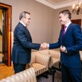ФОТО: Ильвес встретился в Кадриорге с председателем Партии реформ, выигравшей выборы