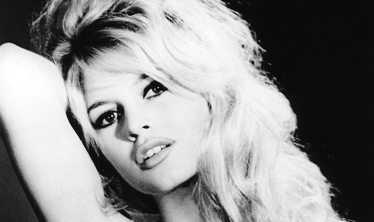 Sassis kiharad, meelad huuled ja gaselli­figuur muutsid Brigitte Bardot’ vastu­pandamatuks.