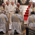 Kardinal Sodano eitab lahkhelisid Vatikanis