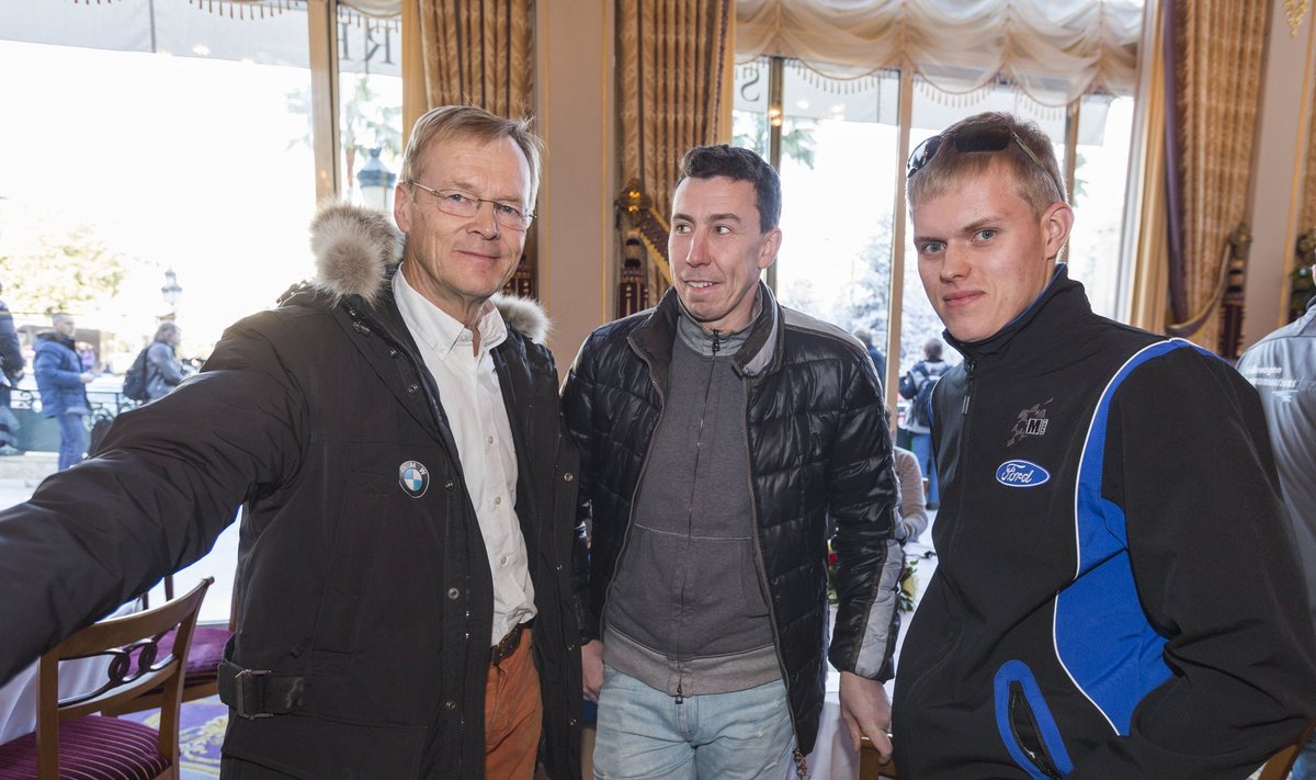 Rallilegendid (vasakult) Ari Vatanen ja Markko Märtin ning tulevikutegija Ott Tänak.