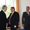 FOTOD: Põlissoomlaste juht Timo Soini kohtus riigikogu liikmetega