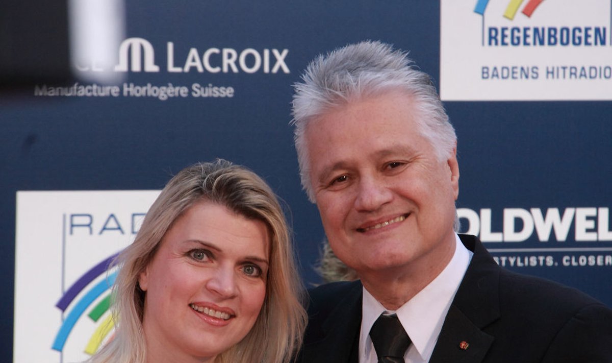 Guido Knopp koos abikaasaga