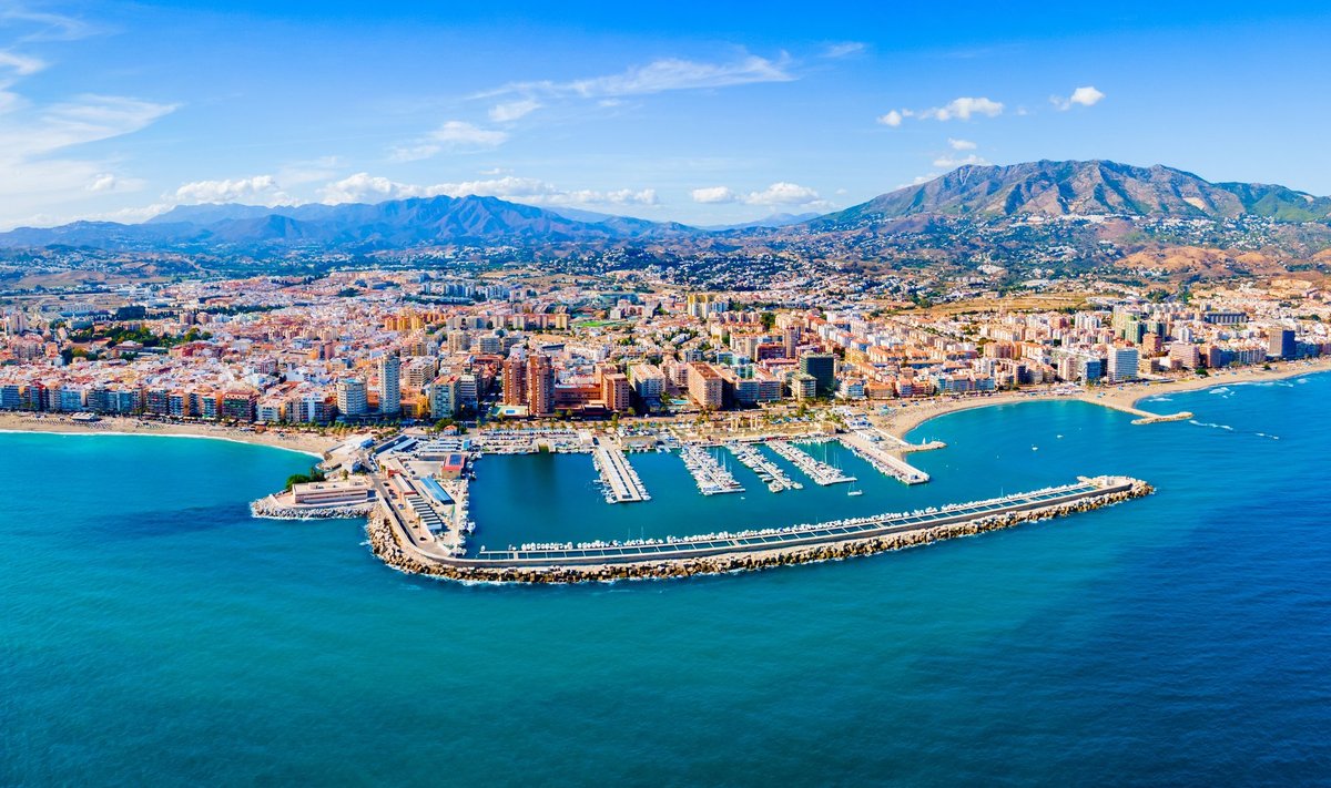 Costa del Solis asuv Fuengirola linn on eestlaste seas samuti populaarne.