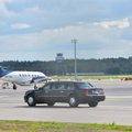 DELFI FOTOD: USA presidendi uhke auto saabus Tallinnasse