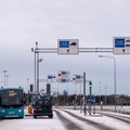 Varjupaigataotlejad sõidavad nüüd Venemaalt Soome autodega