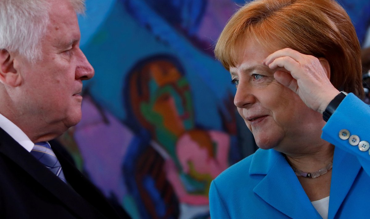 Horst Seehofer ja Angela Merkel.