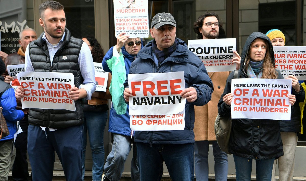 4 июня - день рождения Навального. В этот день его соратники объявляют всемирную акцию в его поддержку.
