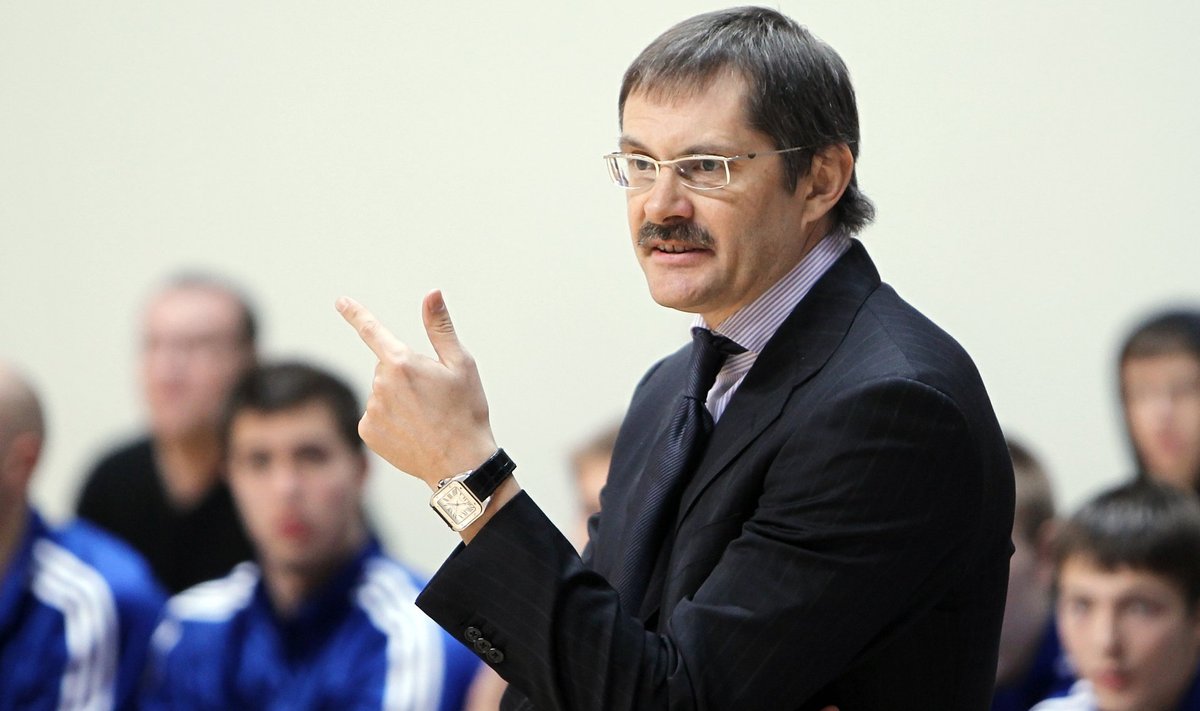 Sergei Bazarevitš, Lokomotiv-Kubani peatreener