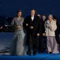 VIDEO | Toomas Hendrik Ilves saabus särasilmselt koos abikaasa Ievaga Eesti Vabariigi 100. juubelile