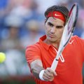 Roger Federer pääses French Openil ehmatusega