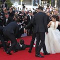 FOTOD: Möll Cannes'i punasel vaibal - kurikuulus peorikkuja ronis America Ferrera kleidi alla