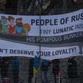 UEFA käskis Eesti fännidel Putinit kritiseeriv plakat staadionilt eemaldada
