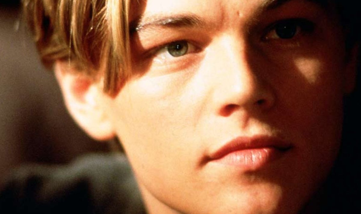 Leonardo DiCaprio nägu kaunistas üheksakümnendate lõpus nii mõningaidki fännikaupu