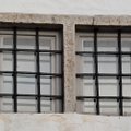 Šveitsis elav eestlane: mäletan selgelt, et pärast Lõuna-Aafrikat tundusid kodused aknad kuidagi alasti, trellid olid puudu