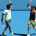 Legendaarne Martina Hingis krooniti 9-aastase vaheaja järel taas Australian Openi võitjaks!