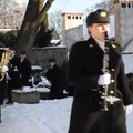 VIDEO | Kaitseväe tseremoniaaldirigent leitnant Vasar räägib, kuidas kaitseväe orkester kangele külmale vaatamata pillidele hääle sisse puhub