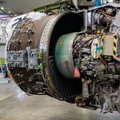Фото | airBaltic показал процесс технического обслуживания самолета
