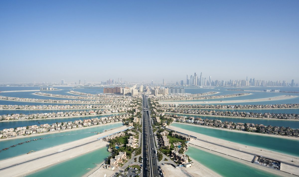 Aerial,View,Of,Palm,Island,In,Dubai,,United,Arab,Emirates