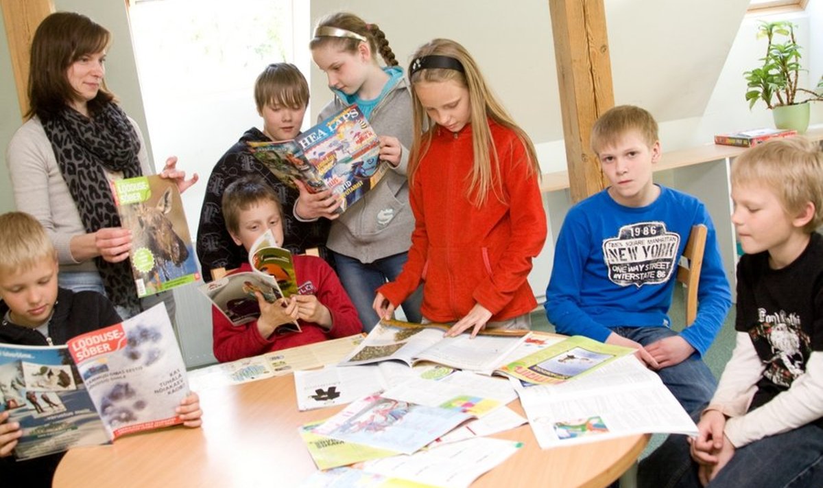 Saaremaal suletava Kaarma kooli lapsed