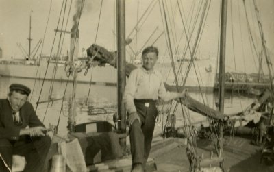 Johannes Õunapuu purjelaeva Triin pardal.