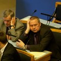 ФОТО: Смотрите, чем занимались депутаты во время обсуждения участия Эстонии в EFSF