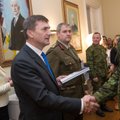 ФОТО: Ансип поблагодарил отслуживших в Афганистане эстонских военных и их близких