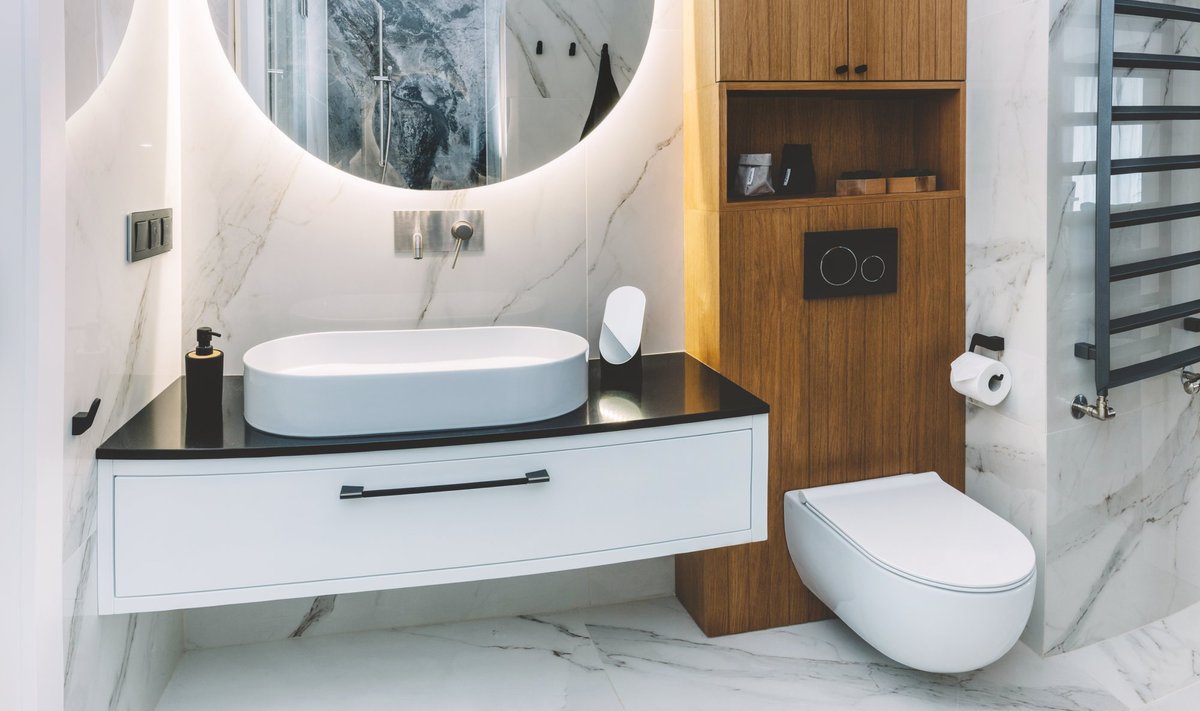 Modern,New,Luxury,Bathroom.,Interior,Design,With,Marble,,Wood,And