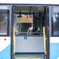 В Таллинне из троллейбуса выпала пассажирка