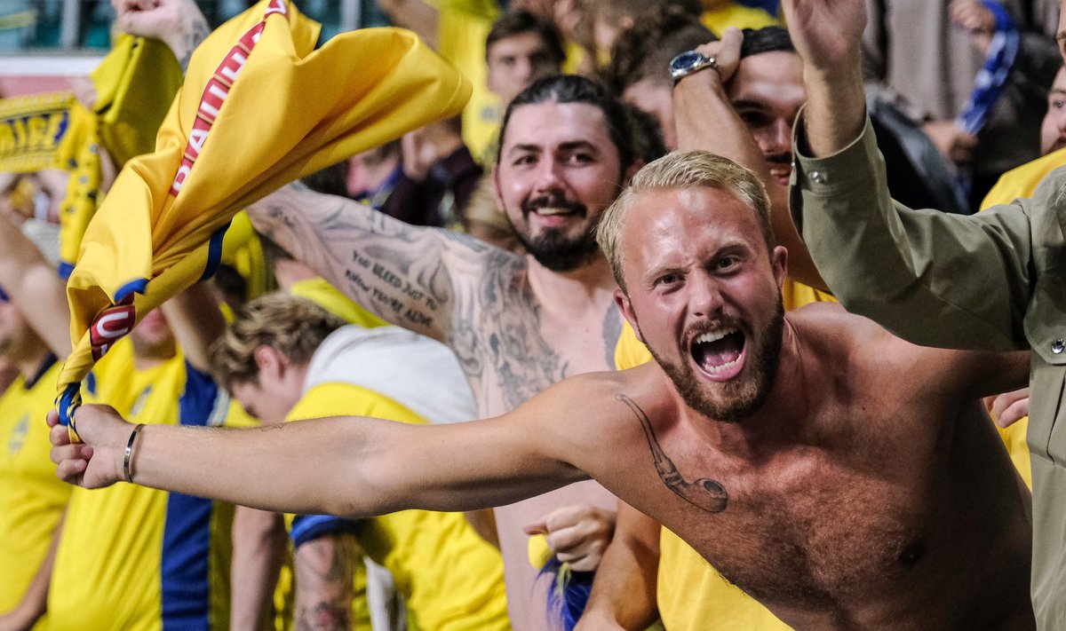 Rootsi jalgpallifännidele valmistas Lilleküla staadionil nähtu palju rõõmu, eestlastele aga paraku mitte.