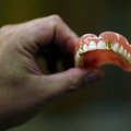Kindel viis hammastest ilma jääda: pestes hambaid pärast happeliste söökide-jookide tarbimist