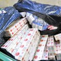 ВИДЕО: Таможенники обнаружили в прицепе 7,7 млн контрабандных сигарет