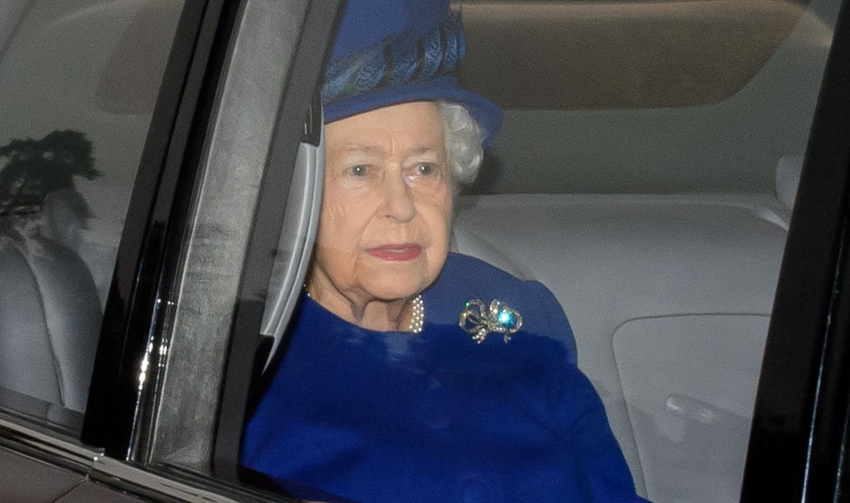 Elizabeth II taas avalikkuse ees