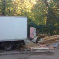 DELFI UKRAINAS: Donetski surnukuur laipu täis, raketid tabavad elamukvartaleid