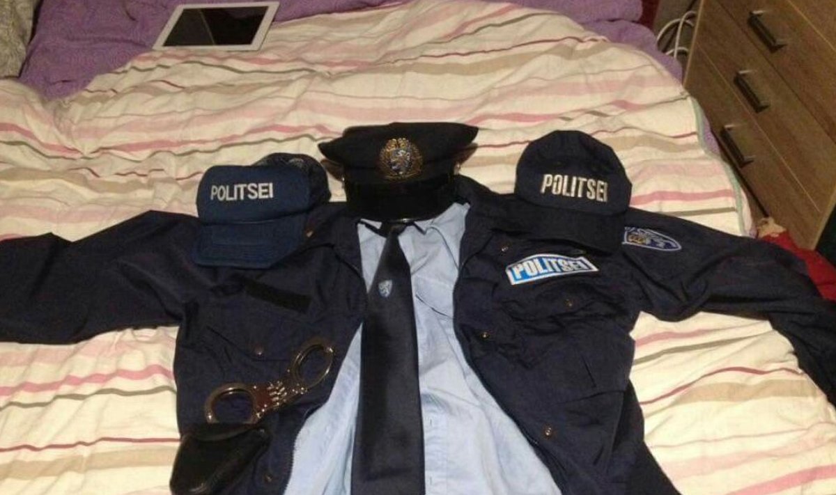 Politsei vormiriided müügiks