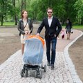 FOTOD: Ivo Uukkivi ja Mari-Liis Lill võtsid beebi Kõue mõisa avamisele kaasa