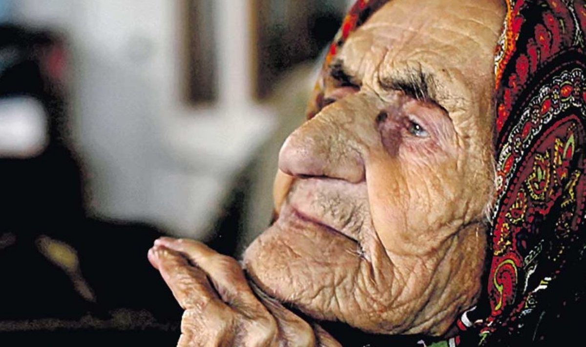 Tšetšeenias elav Kesi Karujeva on ametlikult maailma vanim inimene – passi järgi saab tal peagi 117 täis. (Reuters)