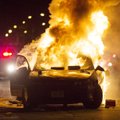 FOTOD JA VIDEO: Milwaukees kasvas meeleavaldus üle rahutuseks, tänavatel tulistati, süüdati mitu hoonet ja bensiinijaam
