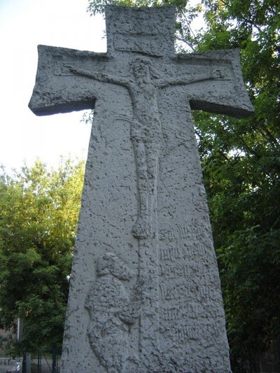 Marta tänava rist - Tallinna vanim mälestusmärk.