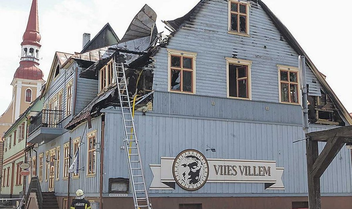 Pärnu pubi Viies Villem pärast põlengut. 