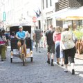 Управа Кесклинна просит вице-мэра запретить движение велотакси в Старом городе