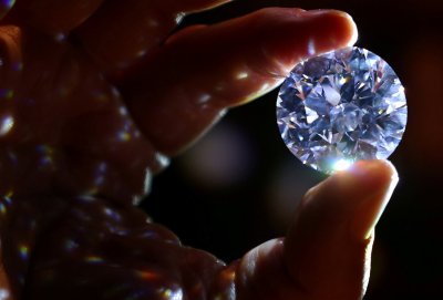 102.34 karaadine teemant Sotheby oksjonil Londonis