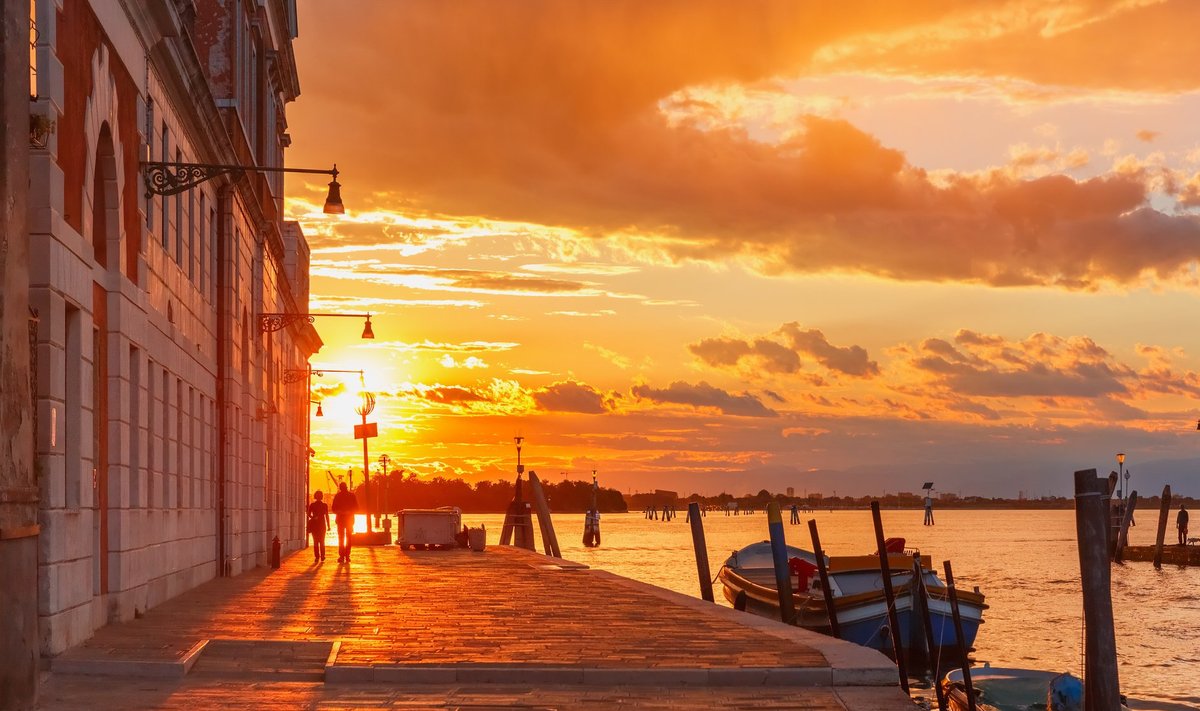 Päikeseloojang maalilises Veneetsias