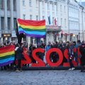 ФОТО | В Тарту митинговали как против, так и в поддержку сексуальных меньшинств