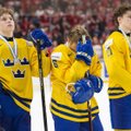 VIDEO | Hõbe ei maksa midagi! Rootsi hokimees viskas juunioride MM-i medali publikusse