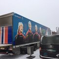 FOTO: Soomlased on marus: Norra koondis ilmus Ruka MK-etapile määrdebussiga, millel ilutseb suur Johaugi pilt
